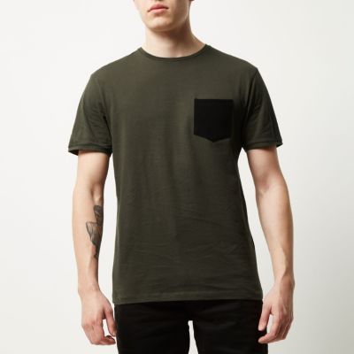 Dark green textured chest pocket t-shirt